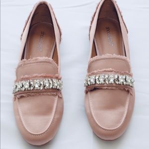 Blush color Flat